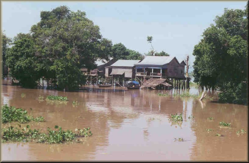 Image 2 Village en trois images